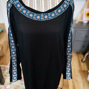 Ava and Viv Embroidered Black Top, new with tags size X